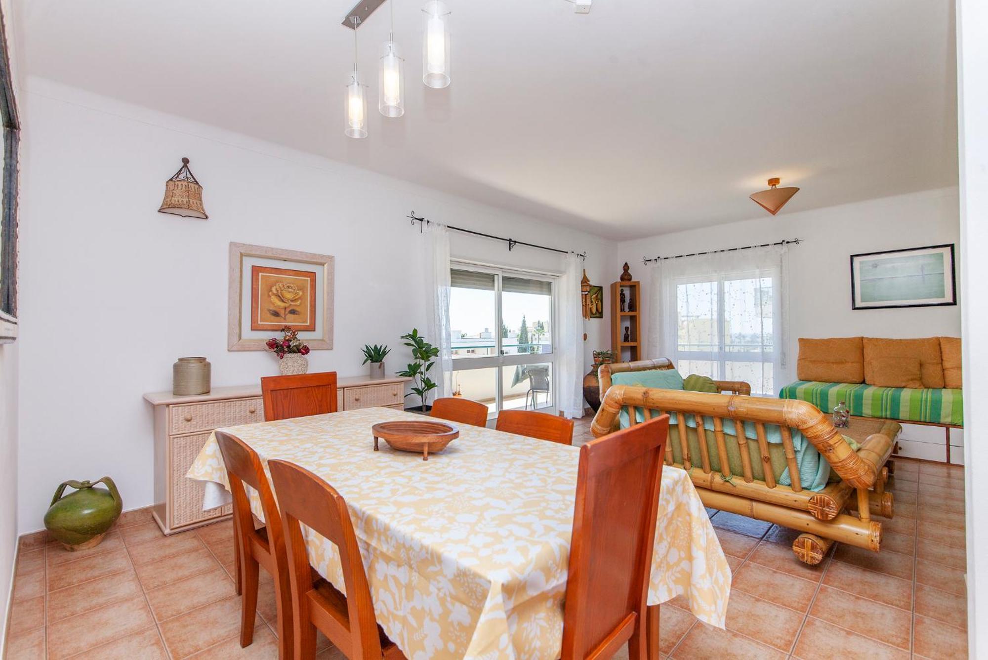 P - Meia-Praia Seaview Guesthouse ลากอส ภายนอก รูปภาพ