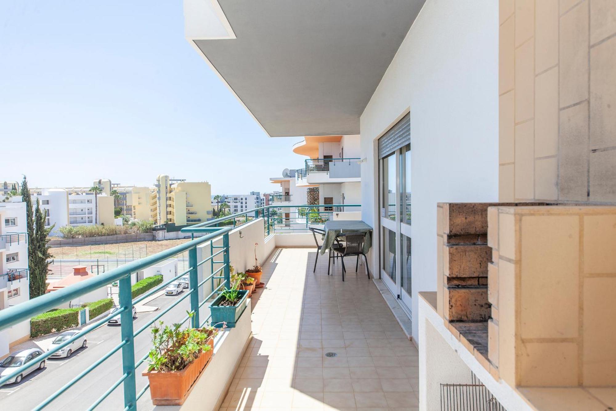 P - Meia-Praia Seaview Guesthouse ลากอส ภายนอก รูปภาพ
